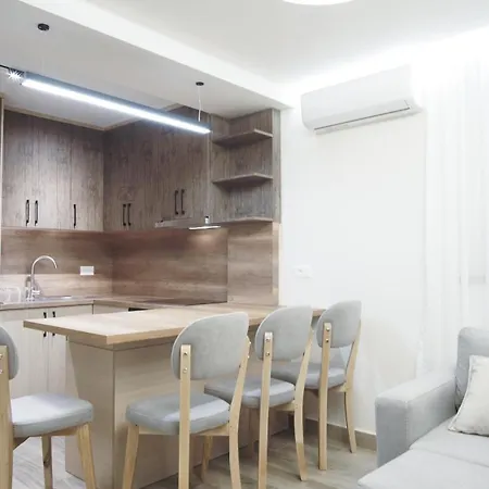 4 Season's Apartment Tirana